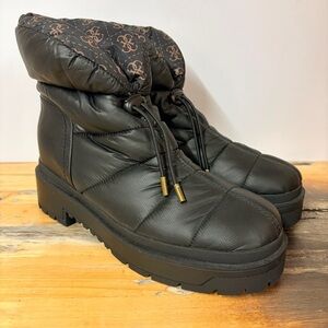 Guess Black Leeda Cold Weather Black Ankle Boots Puffer Pull On Size 8.5M Boots